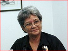 La escritora cubana Mirta Yanez presenta dos nuevos libros